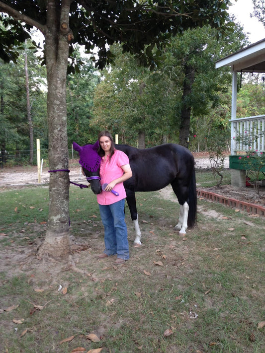 Roni and first horse Maybelle, horse girl